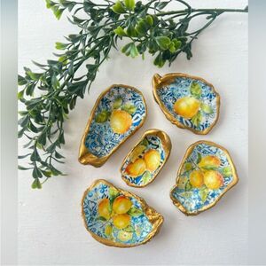 •3/$25• NWT Decoupage Lemon Decorated 2-3” Oyster Shell Trinket Dishes
